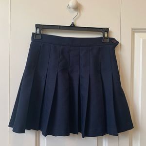 American apparel pleated skirt
